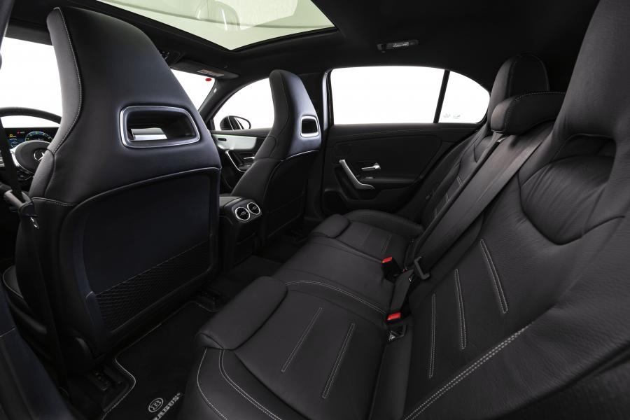 Интерьер Mercedes-AMG A35 4Matic B35S by Brabus (W177) 2019 года  (фото 26 из 33)